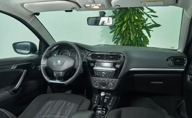 Peugeot 301