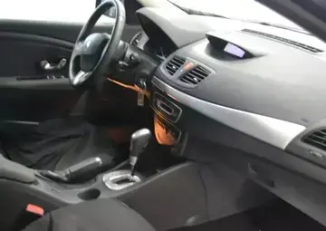 Renault Fluence Вид 5