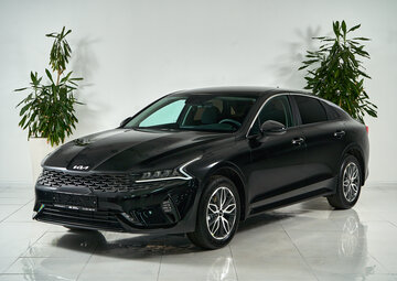 Kia K5 Вид 1