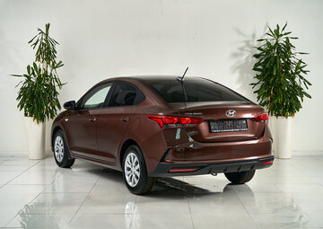 Hyundai Solaris Вид 4