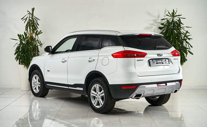Geely Atlas