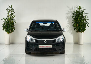 Renault Sandero Вид 2