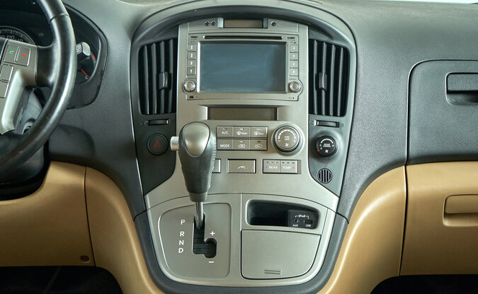 Hyundai Grand Starex