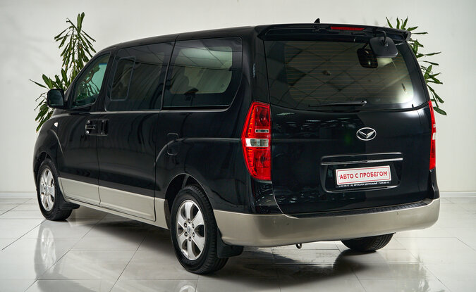 Hyundai Grand Starex