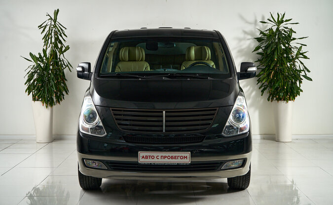 Hyundai Grand Starex