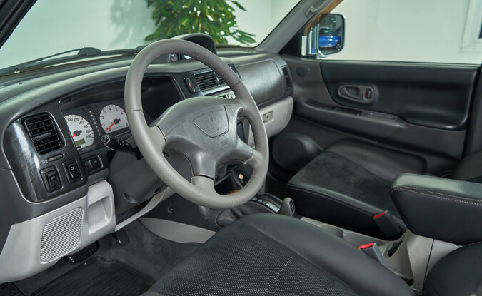 Mitsubishi Pajero Sport