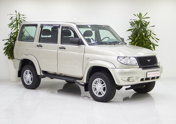 UAZ Patriot Вид 3