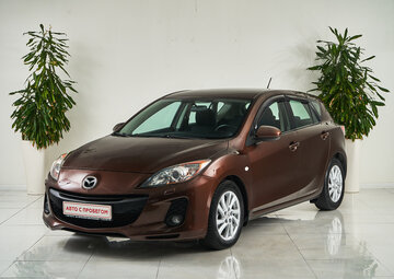 Mazda 3 Вид 1