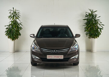 Hyundai Solaris Вид 2