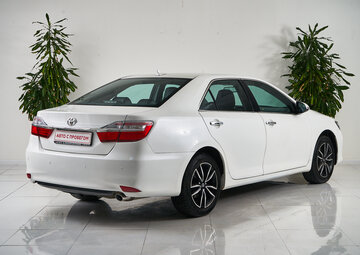 Toyota Camry Вид 5