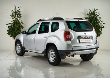 Renault Duster Вид 4