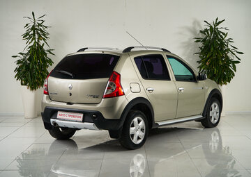 Renault Sandero Вид 5