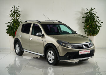 Renault Sandero Вид 3