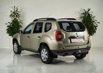 Renault Duster Вид 4