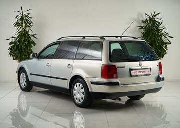 Volkswagen Passat Вид 4