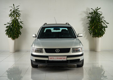 Volkswagen Passat Вид 2