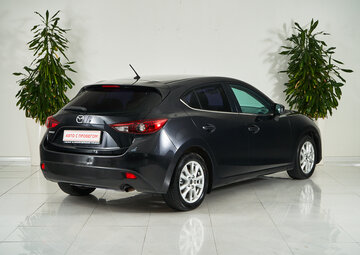 Mazda 3 Вид 5