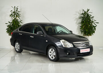 Nissan Almera Вид 3