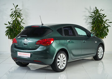 Opel Astra Вид 5