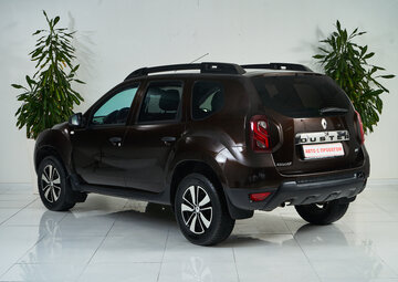 Renault Duster Вид 4