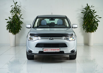 Mitsubishi Outlander Вид 2