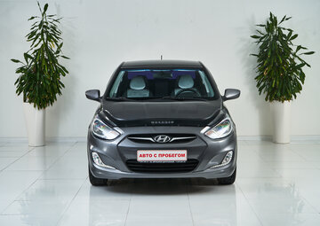 Hyundai Solaris Вид 2