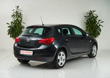 Opel Astra Вид 5