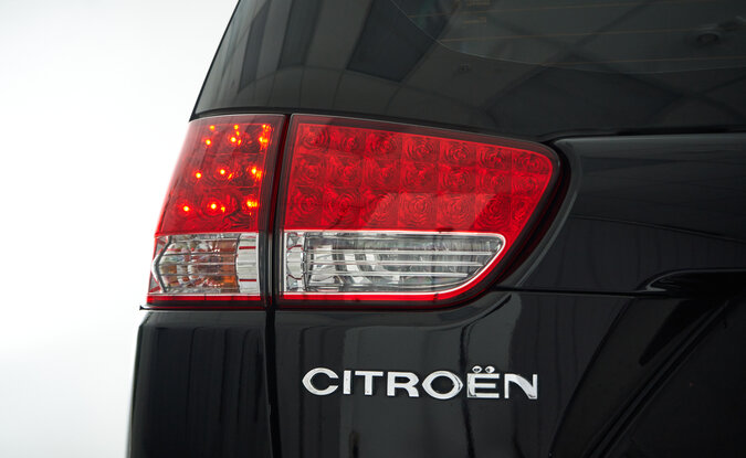 Citroen C-Crosser