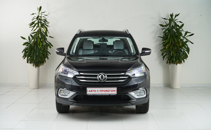 Dongfeng AX7
