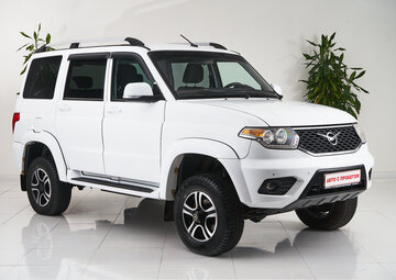 UAZ Patriot Вид 3