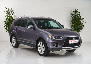 Mitsubishi Outlander Вид 3