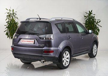 Mitsubishi Outlander Вид 5