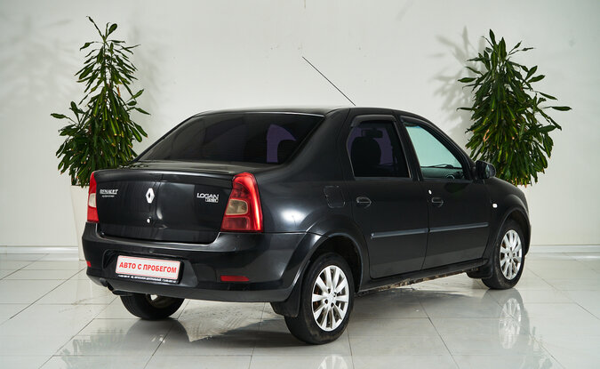 Renault Logan