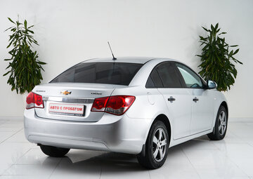 Chevrolet Cruze Вид 5