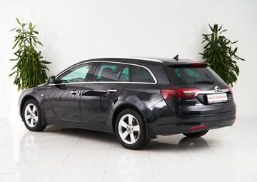 Opel Insignia Вид 4