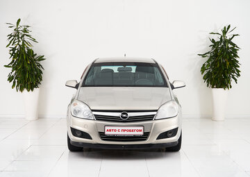 Opel Astra Вид 2