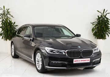 BMW 7 серии Вид 3