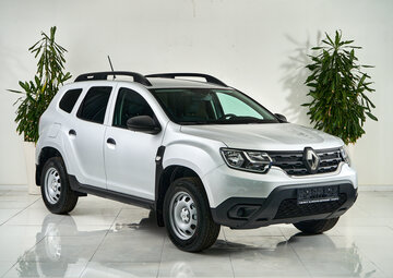 Новый Renault Duster: комплектации и цены в России