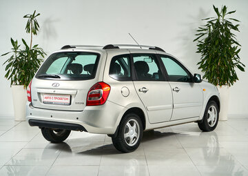 Lada Kalina Вид 4