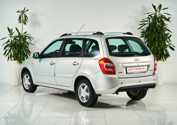 Lada Kalina Вид 5