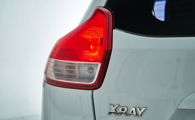 Lada XRAY