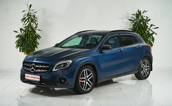Mercedes benz GLA