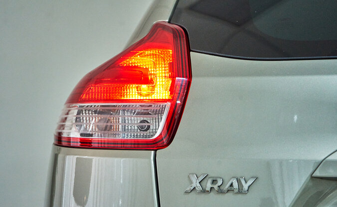 Lada XRAY