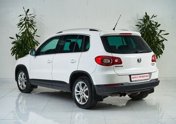 Volkswagen Tiguan Вид 4