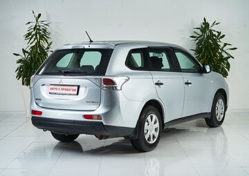 Mitsubishi Outlander Вид 5