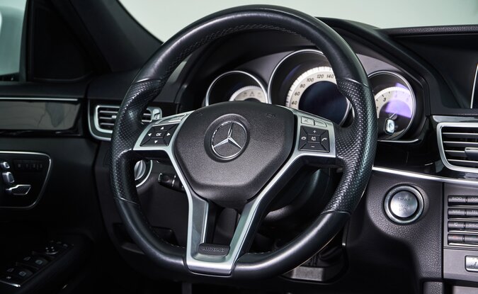 Mercedes benz E-Класс