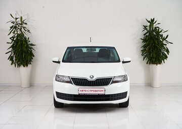 Skoda Rapid Вид 2