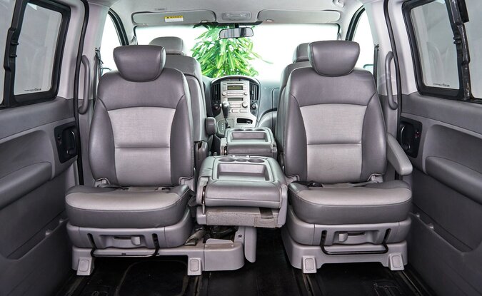 Hyundai Grand Starex