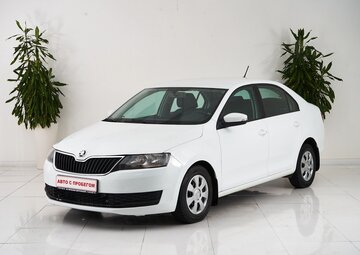 Skoda Rapid Вид 1