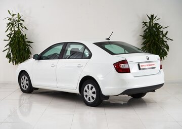 Skoda Rapid Вид 4